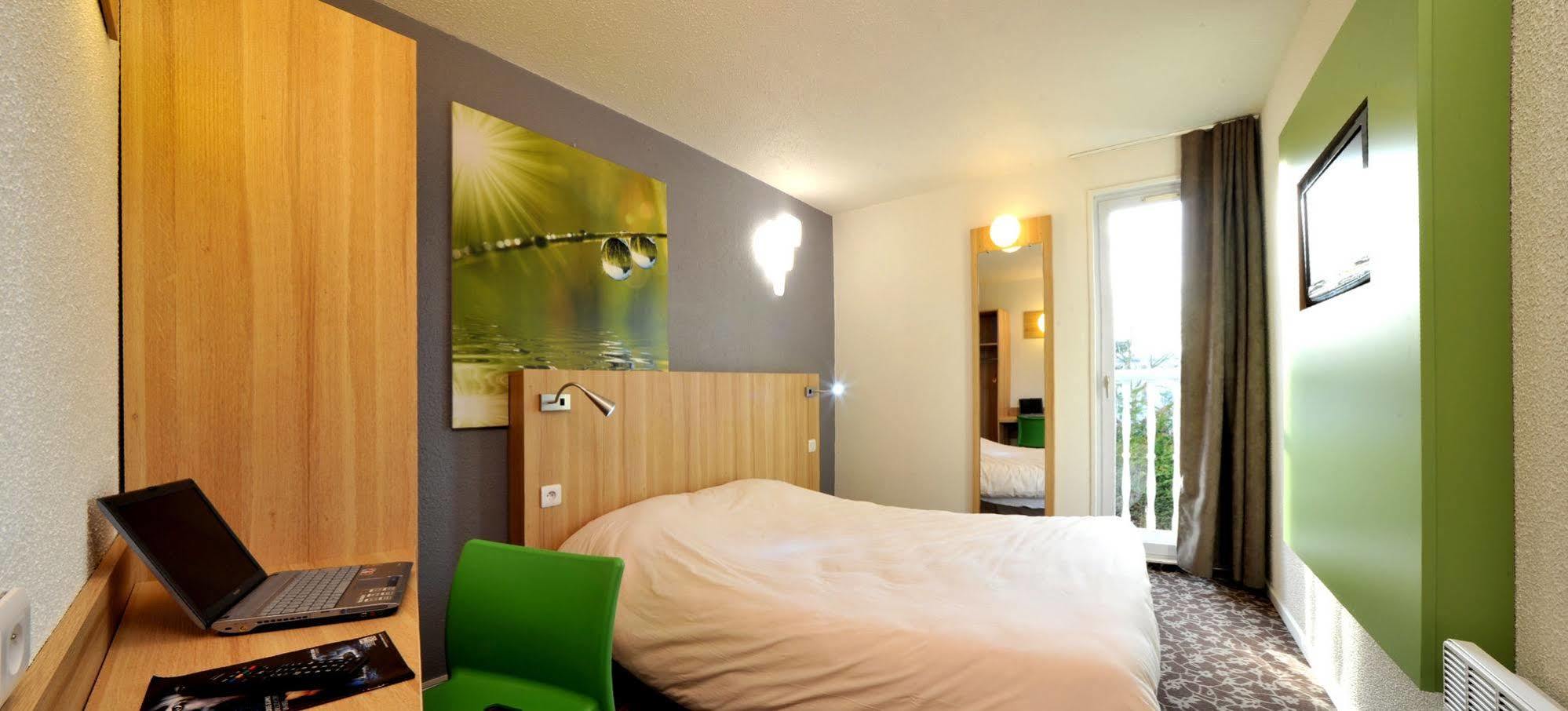 Enzo Hotels Trappes By Kyriad Direct Eksteriør bilde